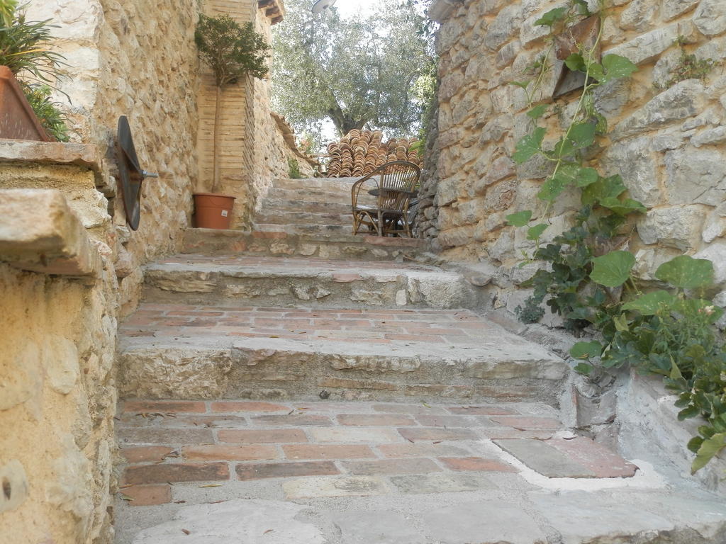Готель Residenza Di Paese Castello Del Poggio Ferentillo Екстер'єр фото