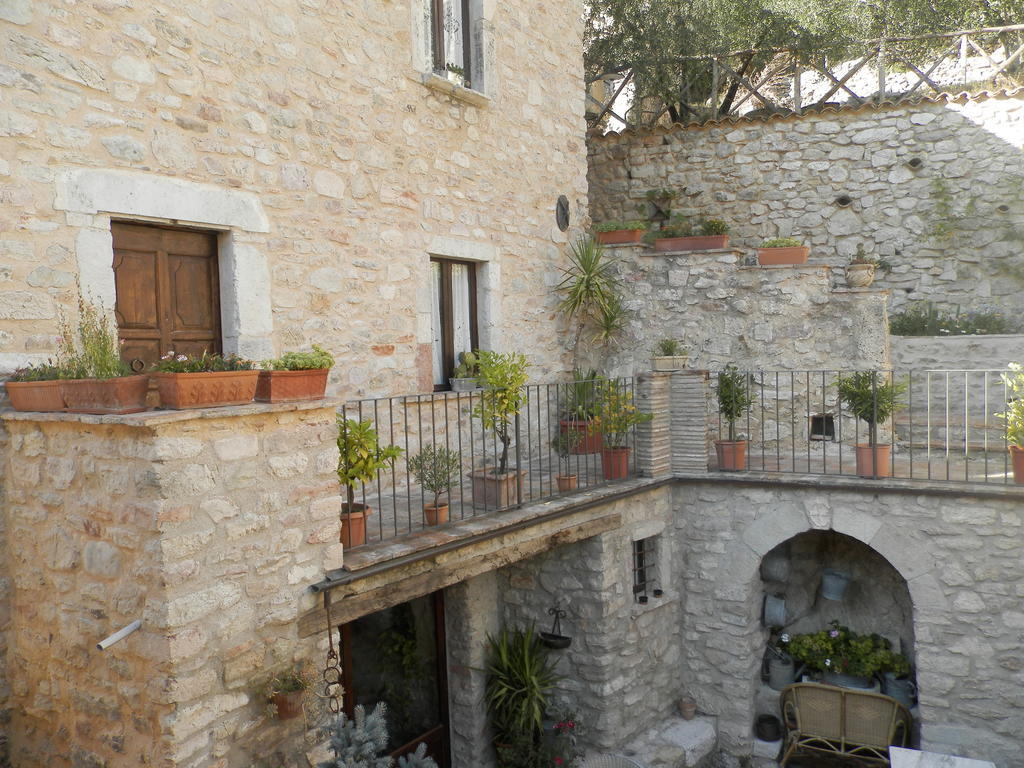 Готель Residenza Di Paese Castello Del Poggio Ferentillo Екстер'єр фото